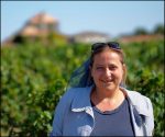 Marie HALLIER, Bordeaux wine guide and Cognac tours provider